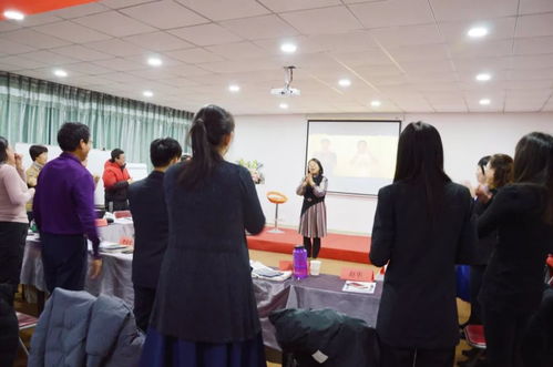 修遠世紀家庭教育導(dǎo)航班第四期正式開課，開啟教育咨詢服務(wù)新篇章